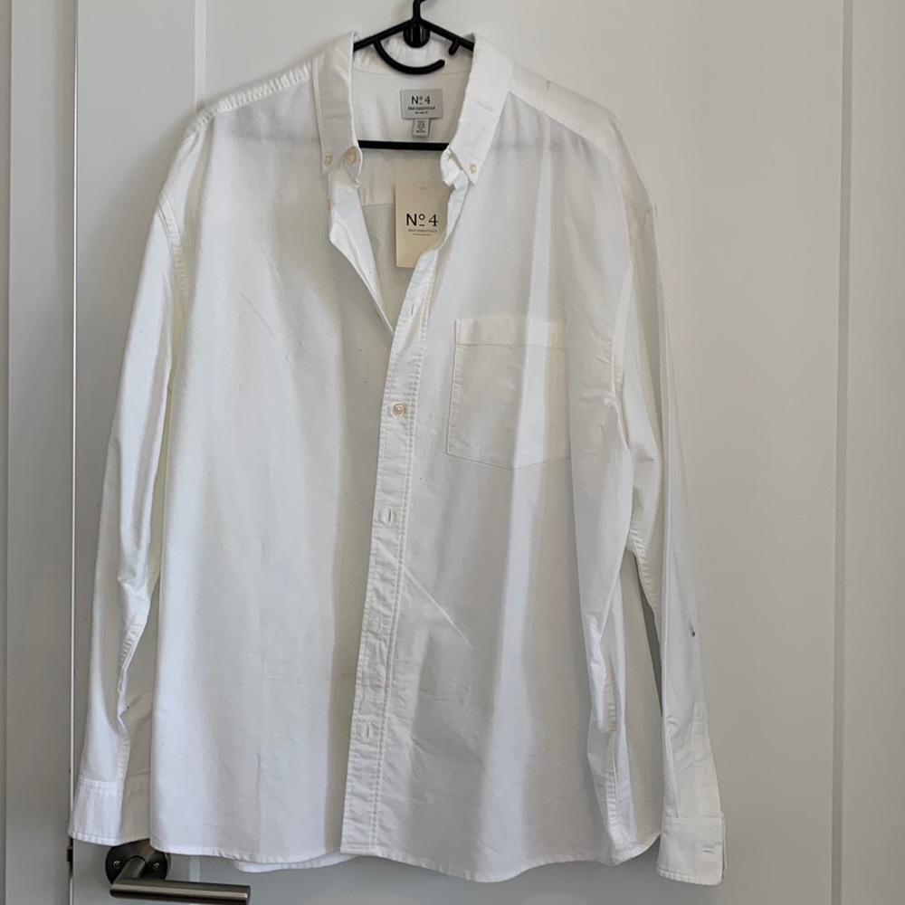 NWT No. 4 H&M Essentials Casual Button Shirt